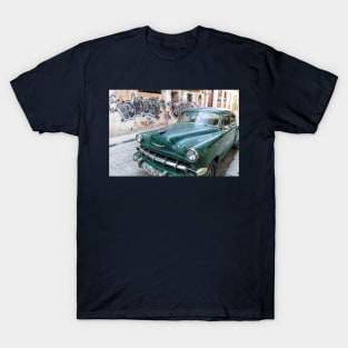 Classic Green Car In Old Havana Cuba T-Shirt